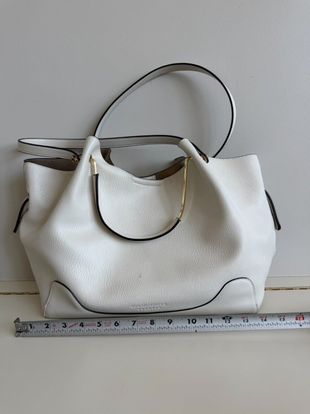 Sondra Roberts oversized tote creamy white luxe gold-tone hardware black trim - Picture 14 of 16